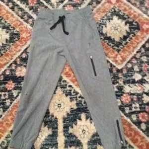 Grey pant size 7kid (boy)